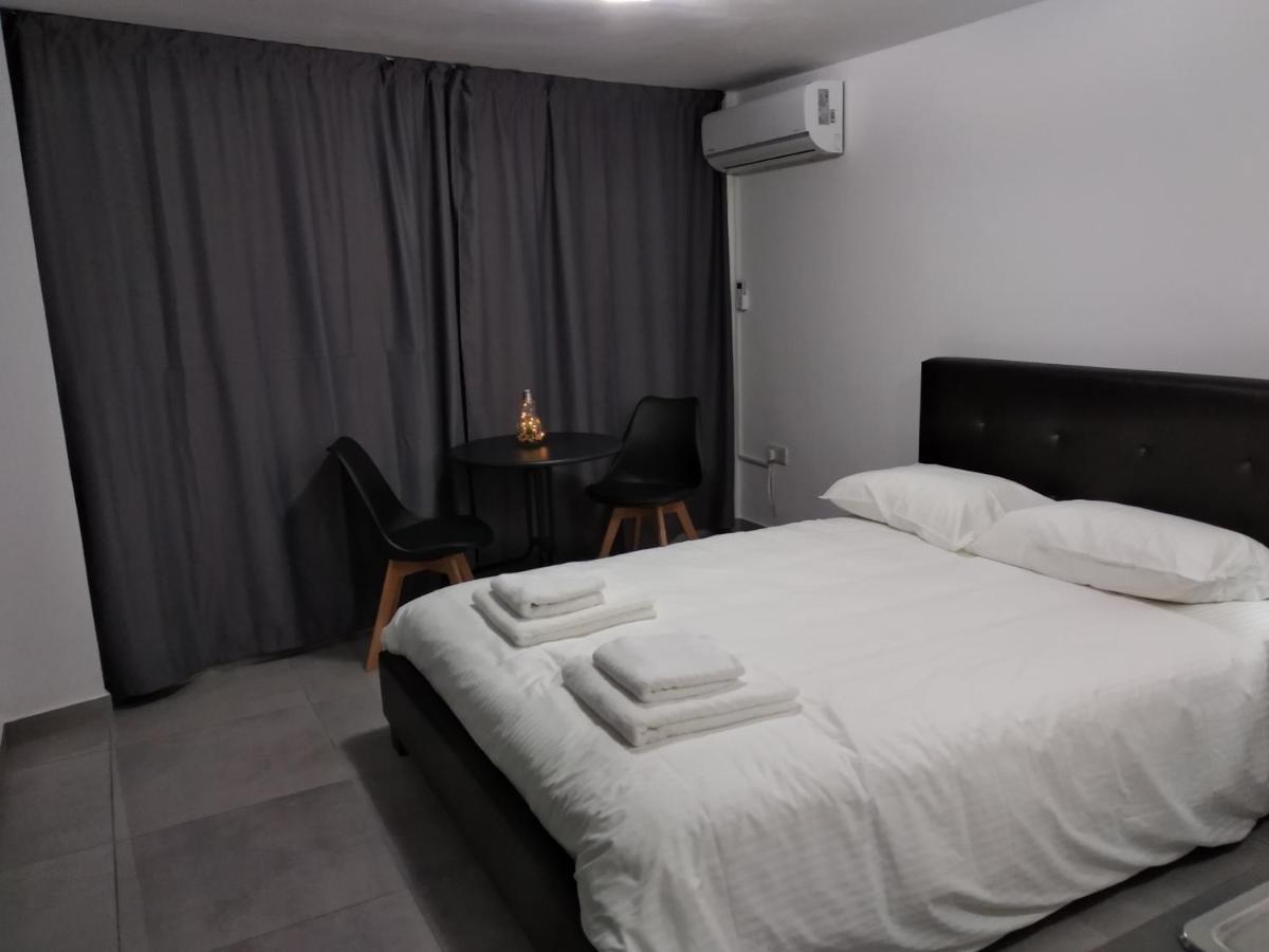 Cozy Place In The Heart Of Harbor Διαμέρισμα Πάφος Εξωτερικό φωτογραφία